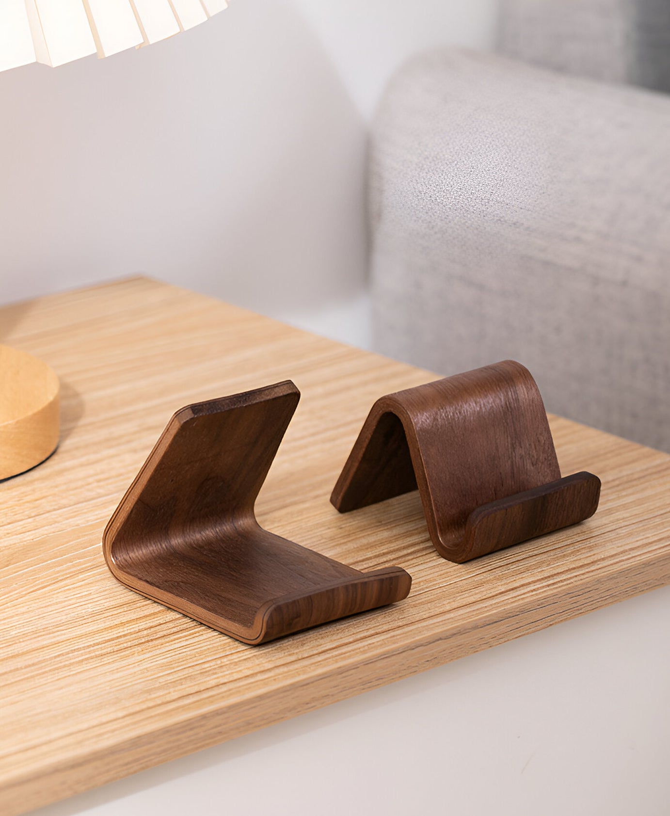 Wooden phone stand BEVORA