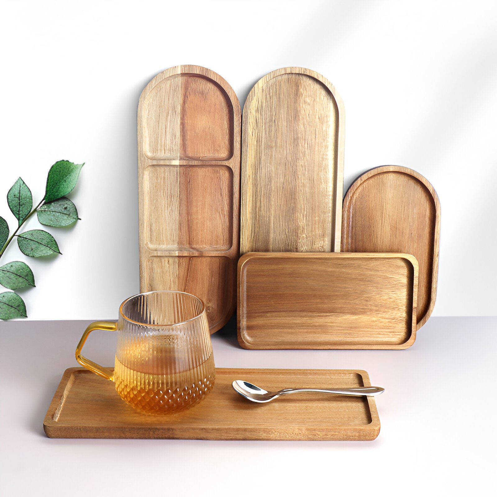 Wooden plate L BEVORA
