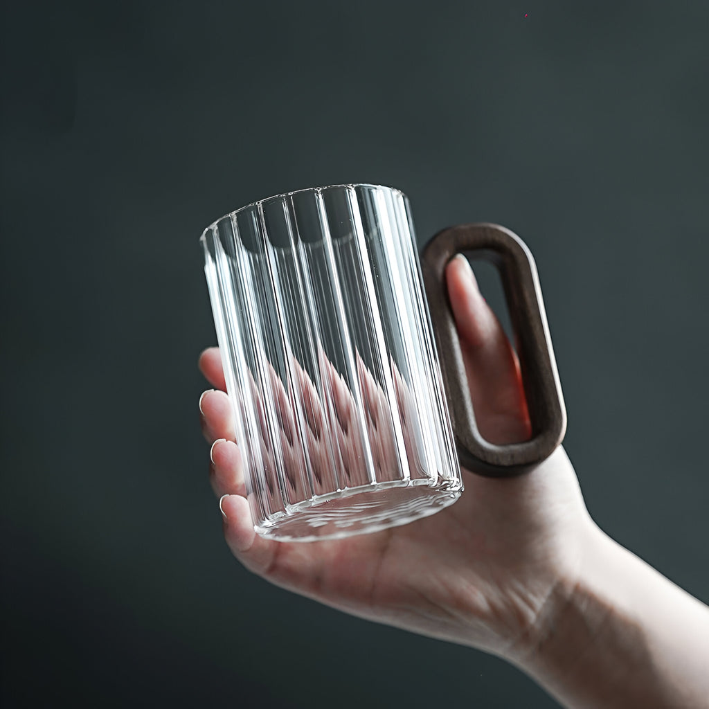 Faceted mug with a wooden handle M BEVORA