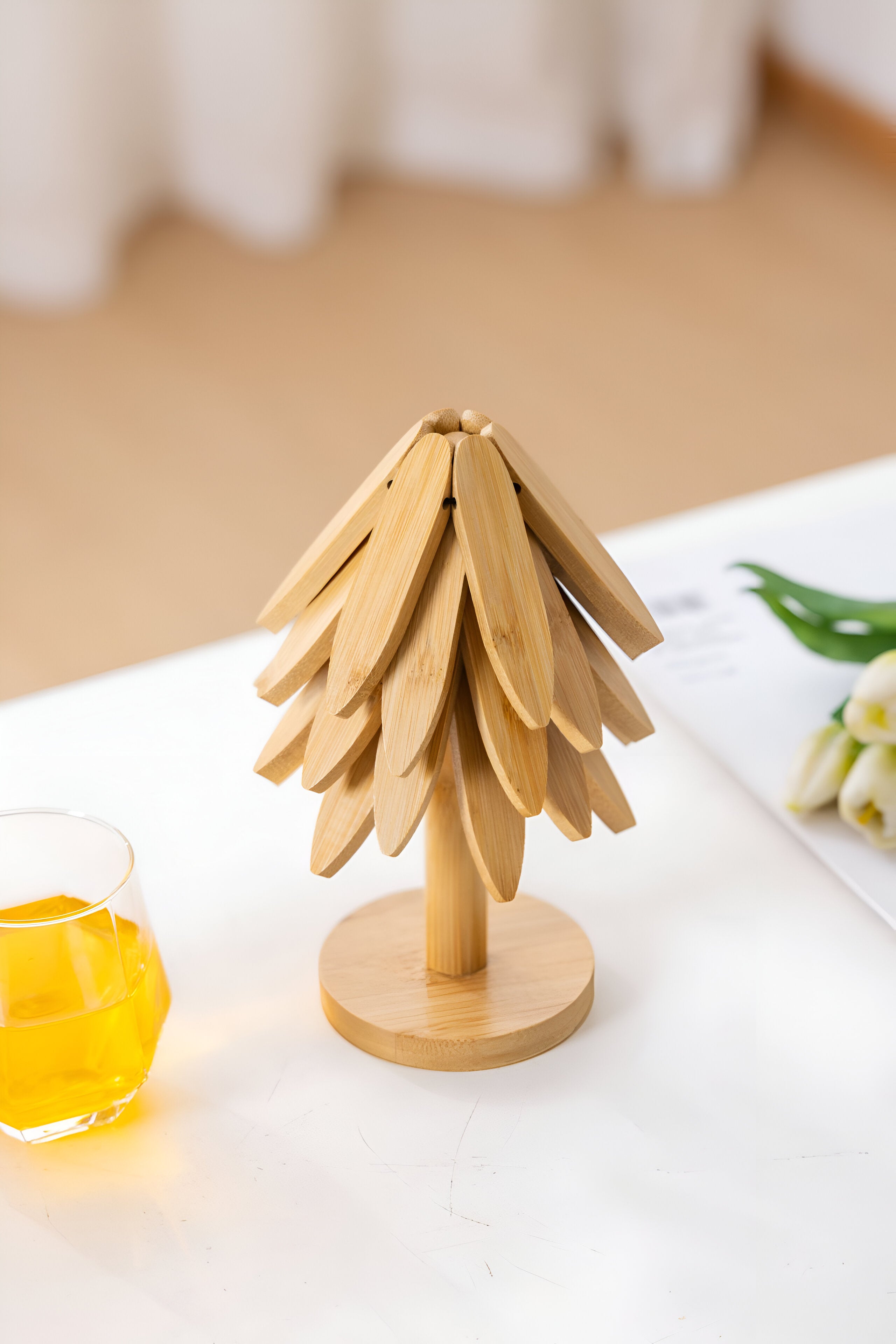 Wooden trivet BEVORA